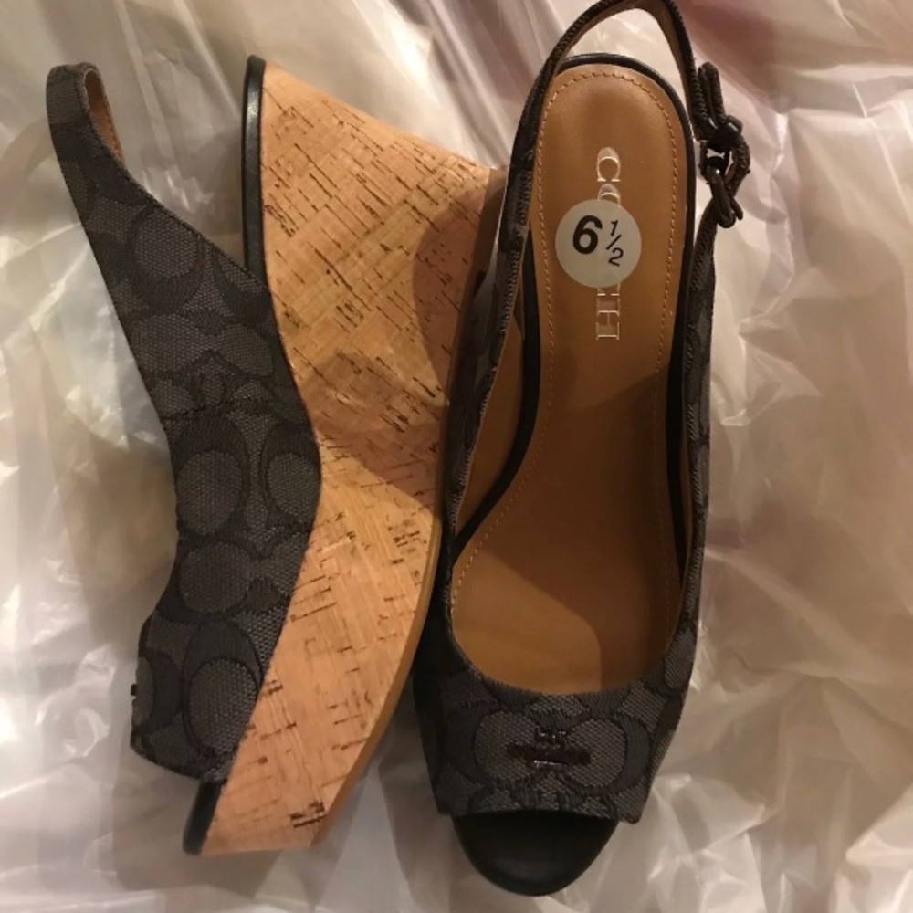 Sold **Coach Ferry Jack Style
100% Authentic